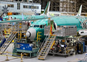 Boeing snížil ztrátu, náklady na Air Force One srazily výsledky