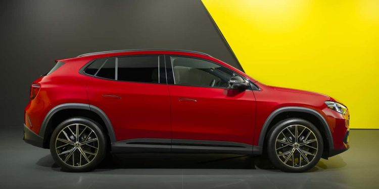Mercedes představuje nový GLA s elektrickým i hybridním pohonem