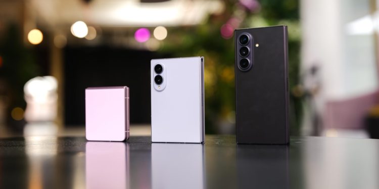 Samsung představil tři nové skládačky a dvoje hodinky Galaxy