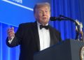 Trump poprvé promluvil na přesunuté večeři novinářů