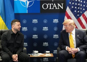 Zelenskyj v Bílém domě žádá Trumpa o obranu proti raketám