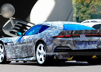 Ostřejší Ferrari 12Cilindri prý dostane přes 850 koní i tři pedály