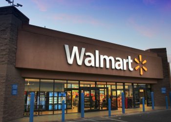 Růst tržeb Walmartu zpomalil na šestileté minimum