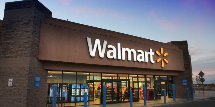 Růst tržeb Walmartu zpomalil na šestileté minimum
